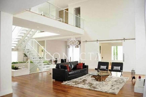 Imagem 3 de 21 de Tamboré 01 | Venda | Casa Com 1000m² | 4 Suítes | Vista Para O Verde | Localização Privilegiada | Sauna | Piscina - Cnc1269
