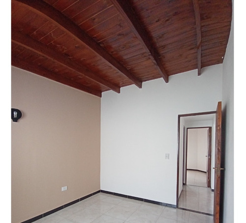 Imagen 13 de 19 de Venta Impecable Chalet A Estrenar, Calle 8 Nro. 8475, Mar Del Tuyu, La Costa