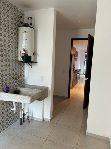 Residencia En La Cima De Zapopan 3 Rec Un Estudio 3 Baños Completos