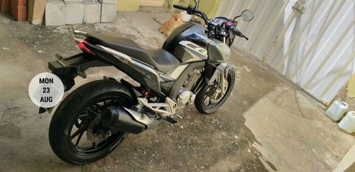 Imagem 5 de 8 de Honda Cb Twister