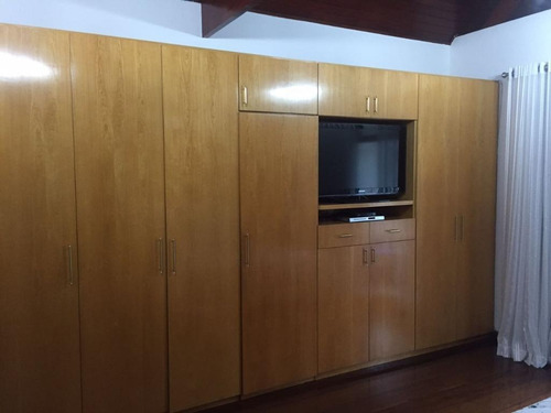 Imagem 12 de 22 de Alpha 4 - Linda Casa Com Piscina E Área Gourmet - So0075