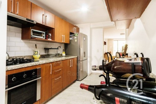 Imagen 7 de 22 de Se Vende Apartamento Envigado- Sector Otraparte