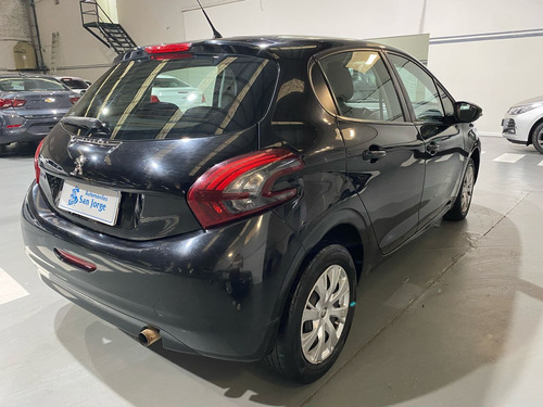 Peugeot 208 1.5 Active