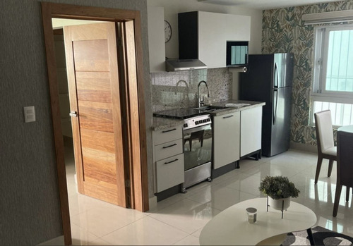 Apartamento En El Vergel, Santo Domingo