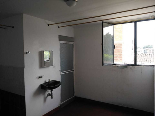 Imagen 25 de 30 de Se Vende Casa En Alfonso Lopez Etapa 2 (j.s)