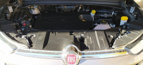Imagen 8 de 19 de Fiat Toro 2.0 Volcano 4x4 At Pack Premium