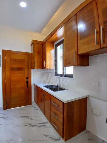 Venta - Casa Moderna En Residencial Don José María, Llanos De Gurabo, Proyecto Cerrado Con Vigilancia 24 Horas Y Control De Acceso, Santiago. (hfc-227)