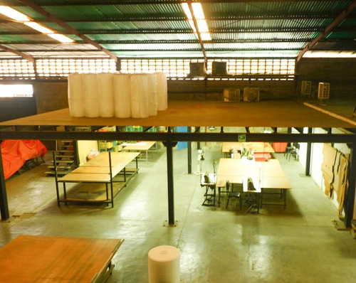 En Venta Fondo De Comercio De Empresa Manufacturera Código 830637