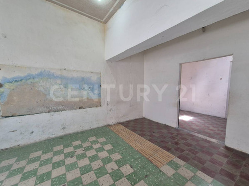 Inmueble Productivo En Venta En La Colonia San Cristóbal, Centro De Mérida.