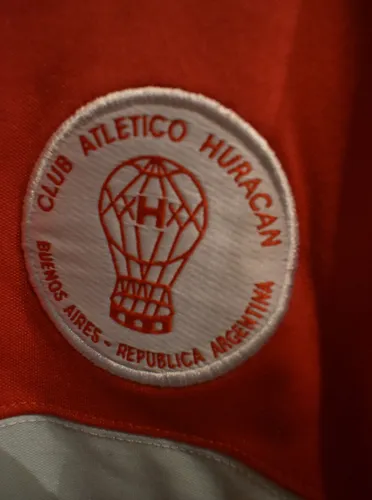 Buzo Envión Club Atletico Huracan 2000 No Envío (Usado)