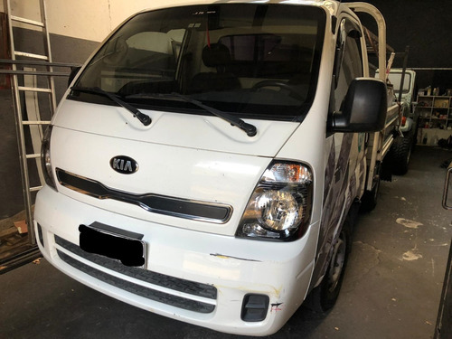 Kia Bongo K2500 Año 2016, En Muy Buen Estado.