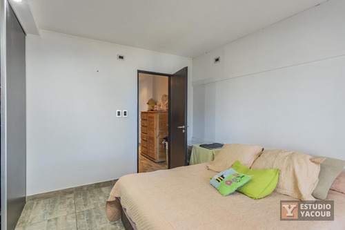 Dúplex En Venta - 2 Dormitorios 2 Baños 1 Cochera - 110mts2 - Los Hornos