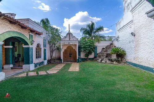 Se Vende Casa En Alcalde En Zona Centro De Guadalajara.