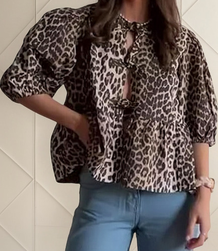 Top Mangas Abullonadas Con Volantes Y Estampado De Leopardo
