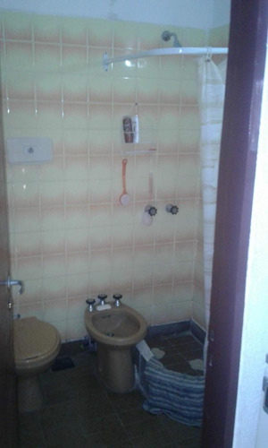 En Venta Villa Gesell **** Venta Inmediata **** Departamento De 1 Ambiente, Muy Bien Ubicado A 70 Mts Del Mar, Frente Al Bosque Fundacional F: 8949