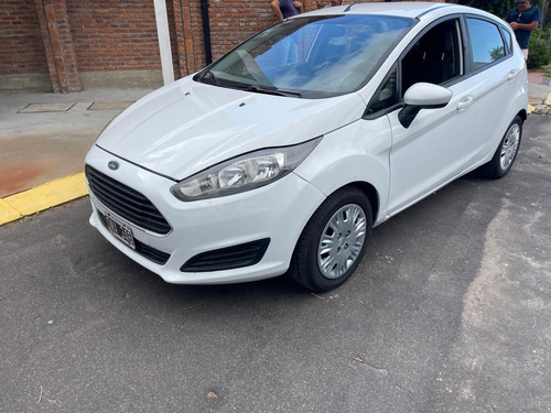 Ford Fiesta 1.6 Max One Ambiente Plus 98cv