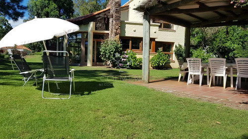 Muy Buena Casa En Solanas A 2 Cuadras De La Playa