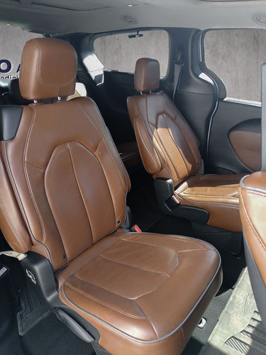 Chrysler Pacifica 2019