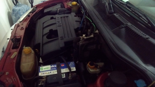 Fiat Siena 1.8 Hlx Flex 4p