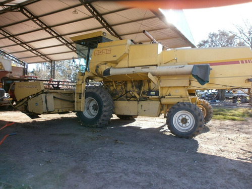 Imagen 5 de 8 de Cosechadora New Holland 8055 De 19 Pies, Con Orugas!