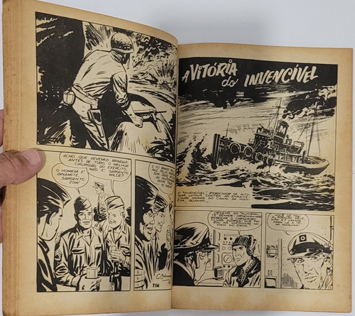 Hq Almanaque De Histórias De Combate Leia O Anúncio (Usado)