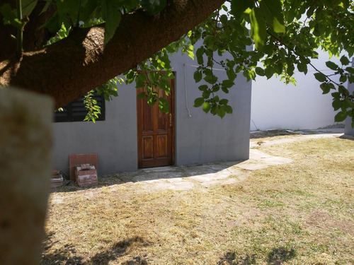 Venta De Casa 3 Dormitorios, En San Carlos, La Plata.