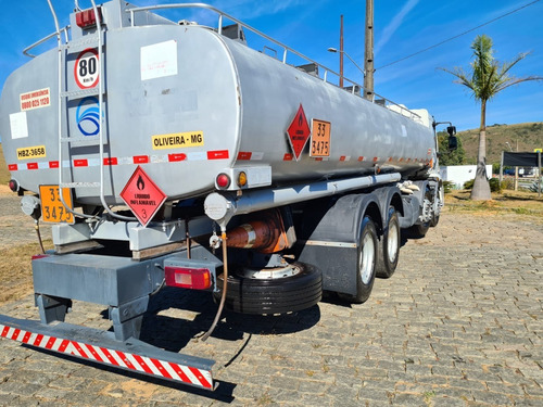Imagem 5 de 9 de Vm 260 8x2 Bi-truck