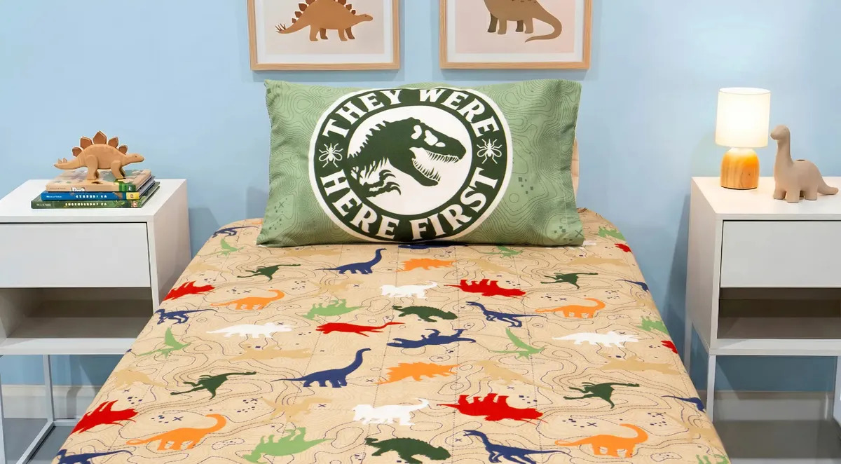 Juego Sabanas Ultrasoft Piñata 1 1/2 Pl Unicornios Simones Color Jurassic World 5