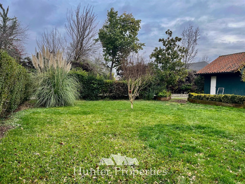 Casa En Venta De 4d3b De 365m2 En Condominio La Reina. Talca
