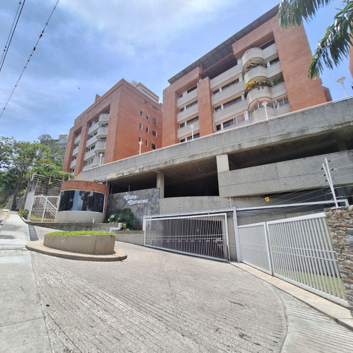 Venta De Apartamento Remodelado En Colinas De Bello Monte