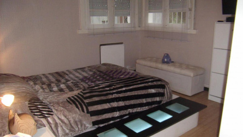 Imagen 8 de 9 de Casa Ph - 4 Ambientes - Servicios - Castelar Sur