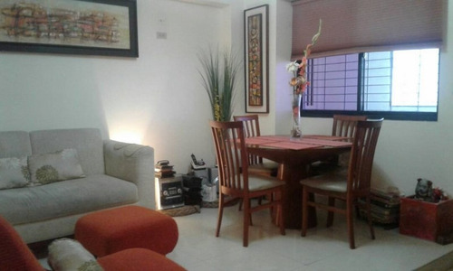 Imagen 4 de 11 de Se Vende Cómodo Apartamento En Maracaibo