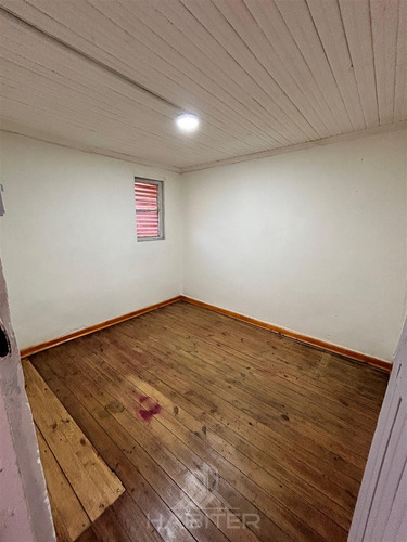 Casa En Venta De 3 Dorm. En Curicó