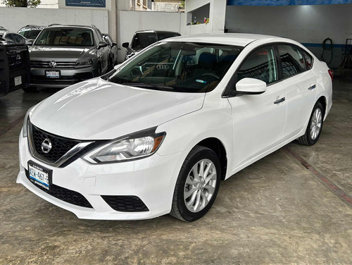 Nissan Sentra Sense AT 2018