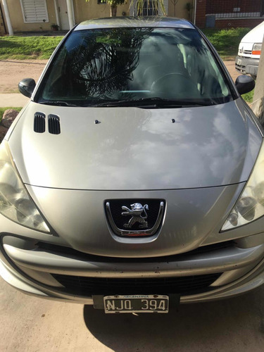 Peugeot 207 2013 1.4 Sedan Active 75cv