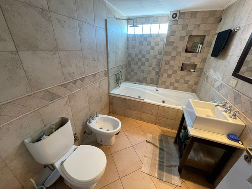 Imagen 3 de 26 de Chalet Castelli Al 600 750 M2 De Terreno
