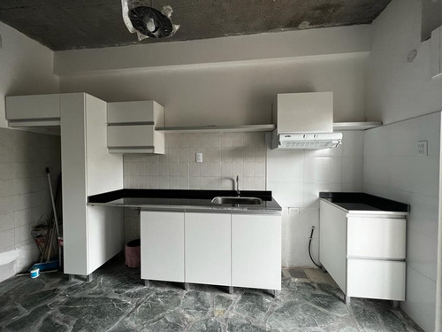 Venta Monoambiente C/patio Cruce Florencio Varela