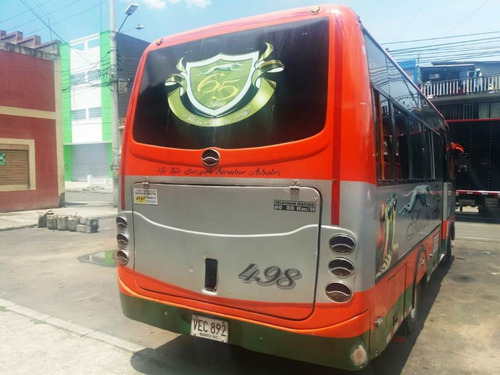 Buseta Mercedes Benz Lo712