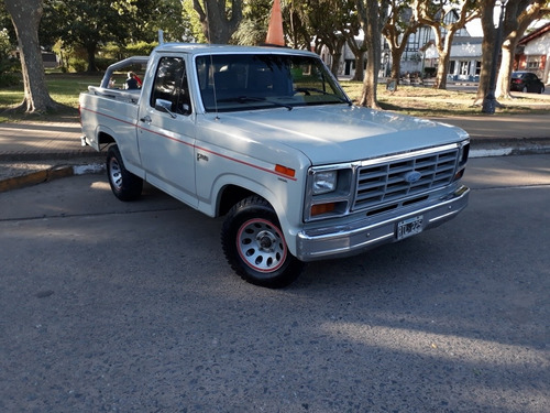 Ford F-100 De Lujo