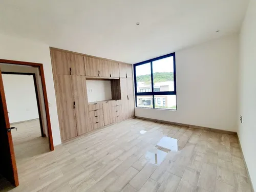 Casa En Venta Con Alberca Esquina Fracc Punta Tiburon