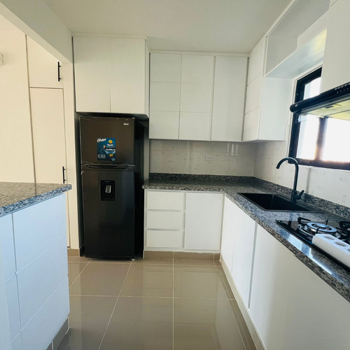 Apartamento De Alquiler Con Electrodomesticos - Santiago
