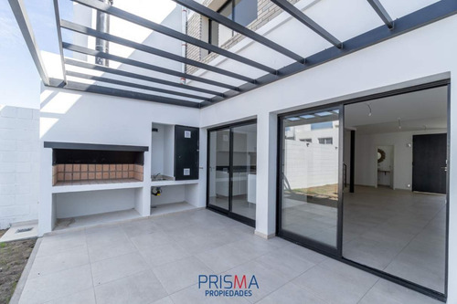 Imagen 11 de 28 de Claros Village Dúplex A Estrenar En Venta 3 Dormitorios
