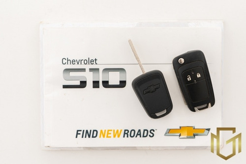 Imagem 13 de 15 de Chevrolet S10 Ls Cd 2.8 Tdi 2018 Prata