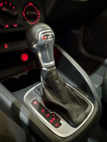 Audi A1 1.4 Tfsi Attraction S-tronic 5p