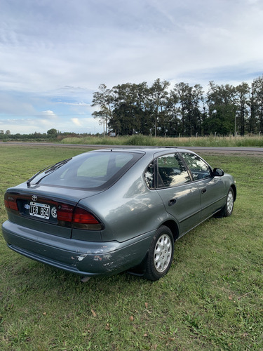Toyota Corolla 1.6 Gli