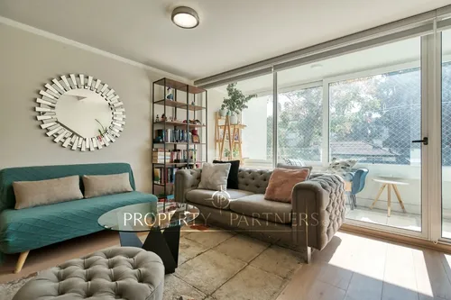 Dúplex Contemporáneo En Ñuñoa: Comodidad Y Estilo ...