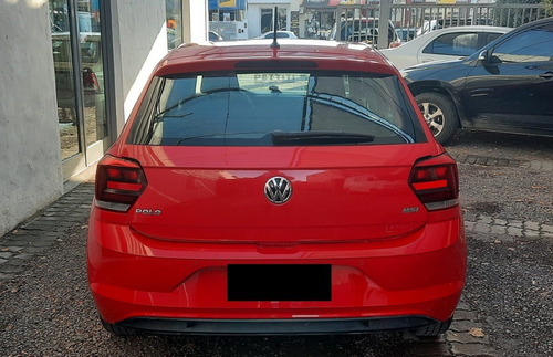Imagen 3 de 25 de Volkswagen Polo 1,6 Comfortline Manual Año 2018 Rojo