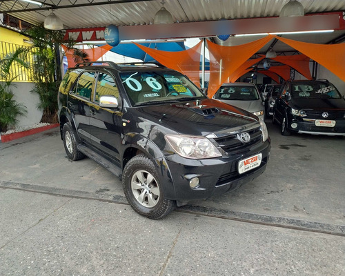 Toyota Hilux 3.0 SRV 4X4 CD 16V TURBO INTERCOOLER DIESEL 4P AUTOMÁTICO