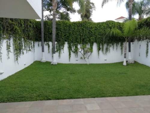 Imagen 7 de 26 de Hermosa Casa En Venta En Bugambilias