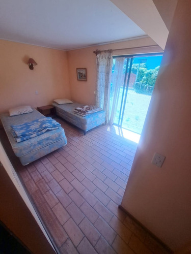 Casa Familiar Espaciosa De Dos Pisos 5d 2b Canelo Canelillo